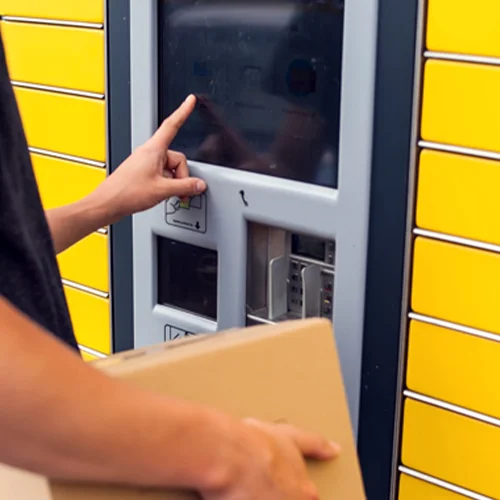 Casilleros para recepción de paquetes en edificios